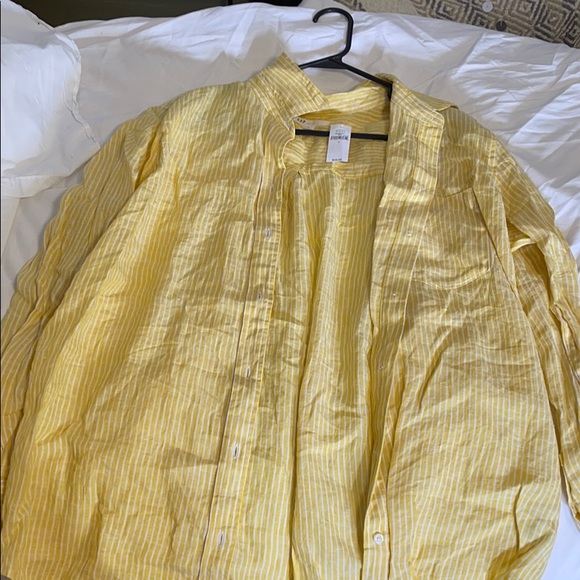 Button up - Picture 2 of 2